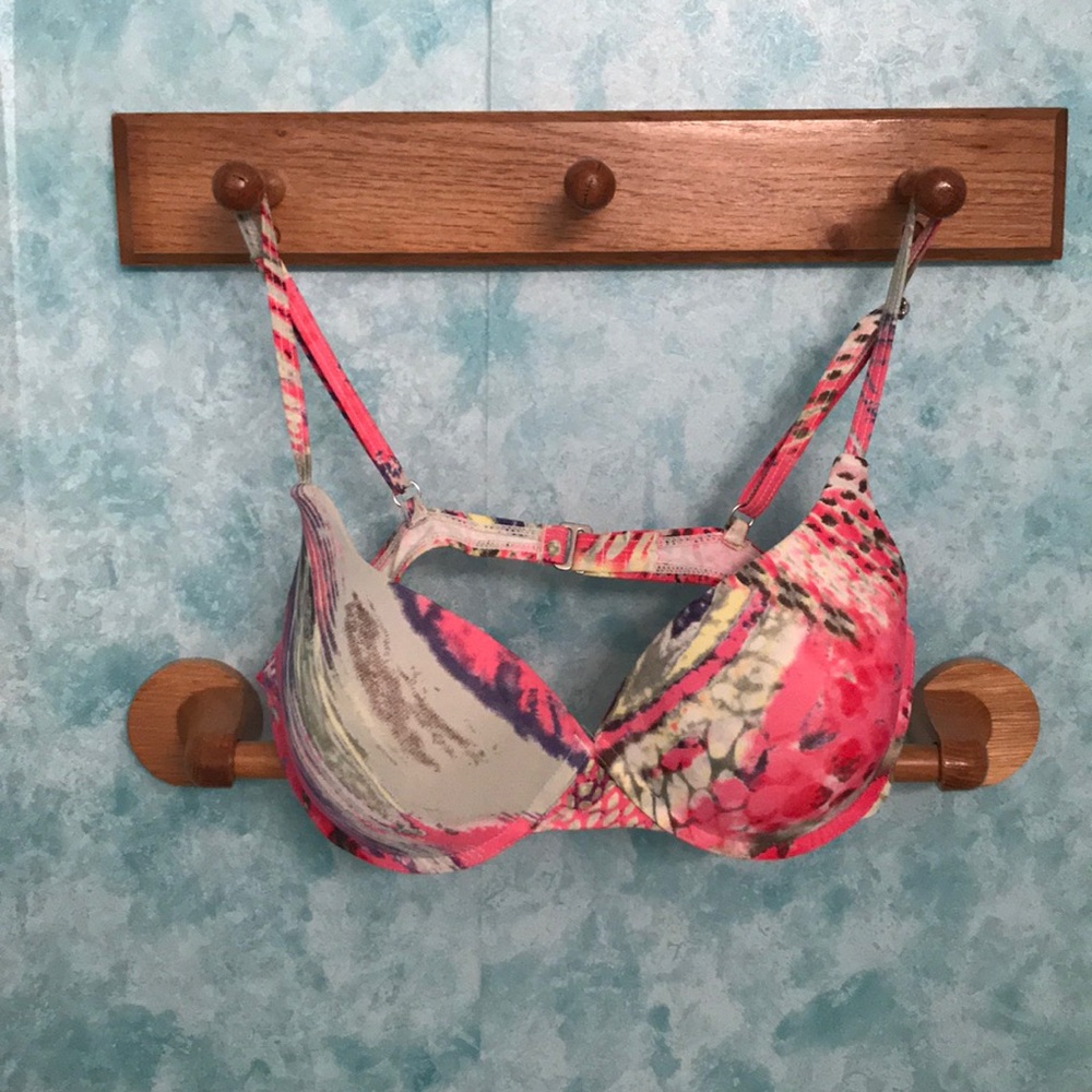 Bikini top